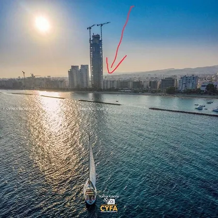 Apartament Steampunk Studio On The Beach Limassol