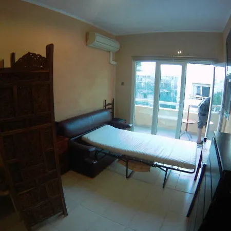Steampunk Studio On The Beach Apartment Limassol